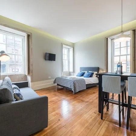 Guestready - Chic Retreat In The Heart Of Porto Apartment Exterior photo