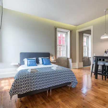 Guestready - Chic Retreat In The Heart Of Porto Apartment Exterior photo