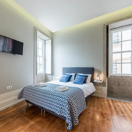 Guestready - Chic Retreat In The Heart Of Porto Apartment Exterior photo